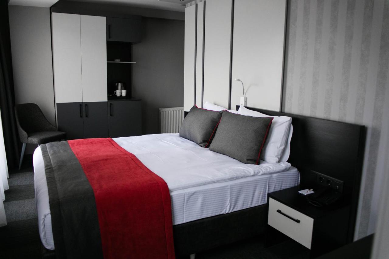 Methishotel Karsiyaka  Esterno foto