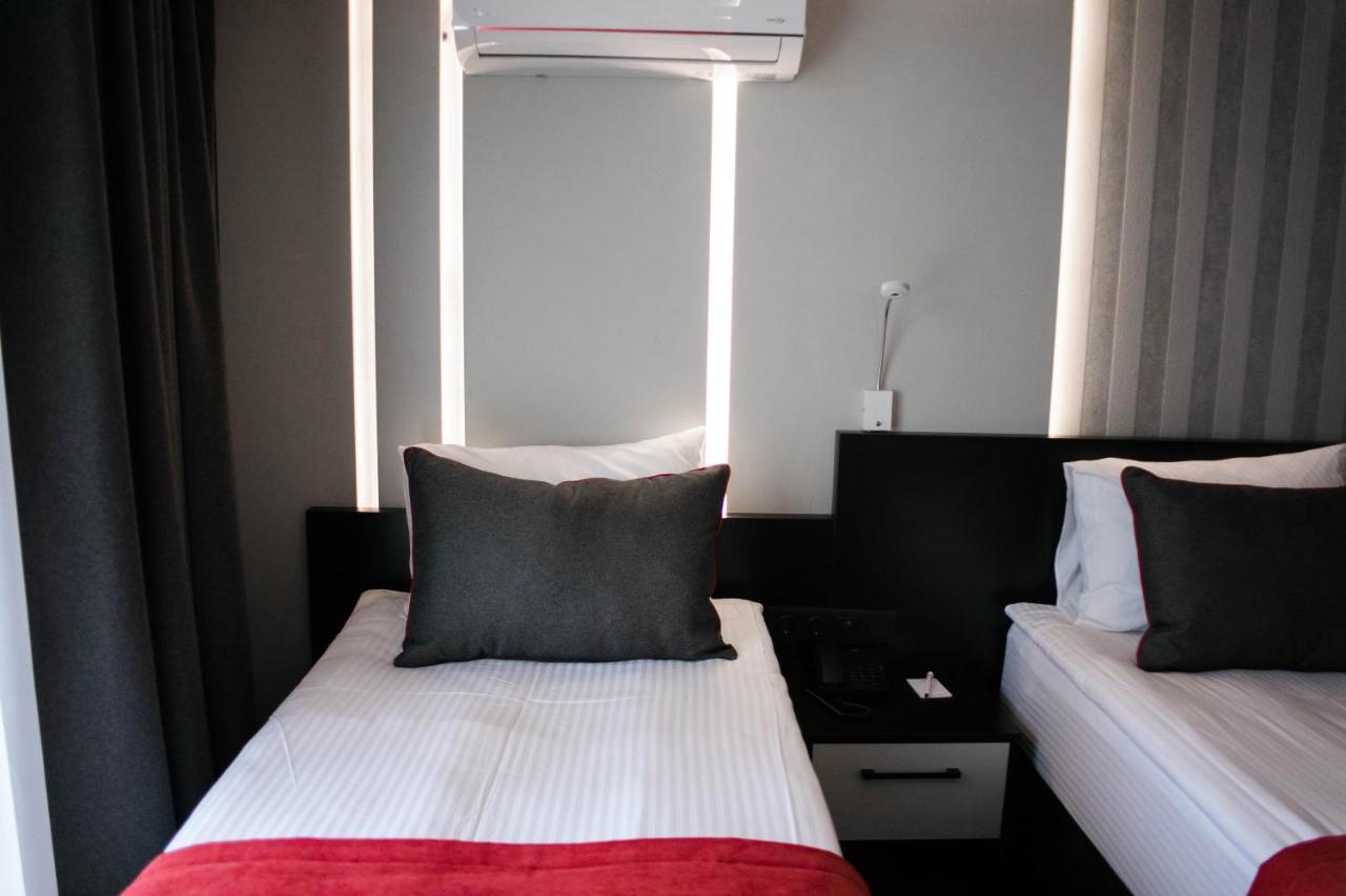 Methishotel Karsiyaka  Esterno foto